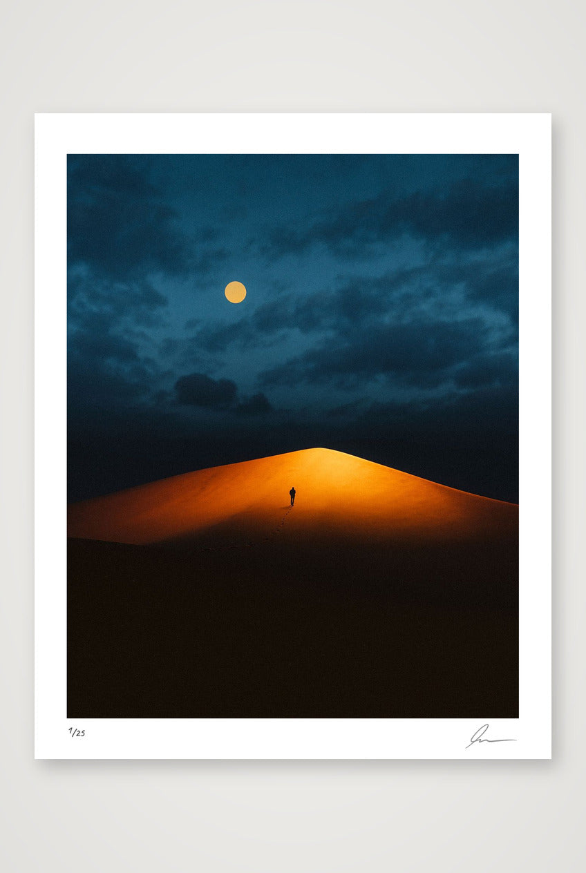 Dune Traveler — 28×35cm, 11×14" Print only