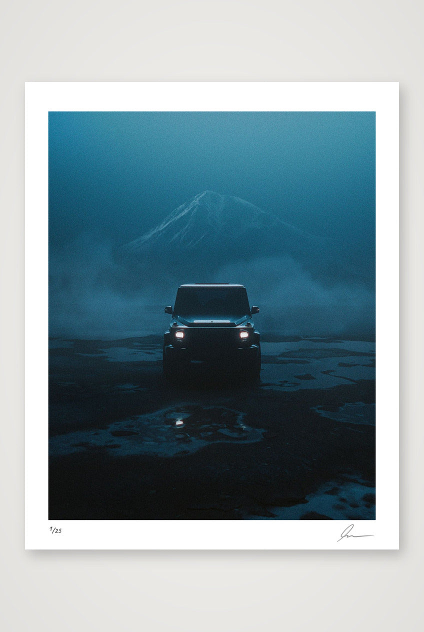 Silent Guardian — 28×35cm, 11×14" Print only